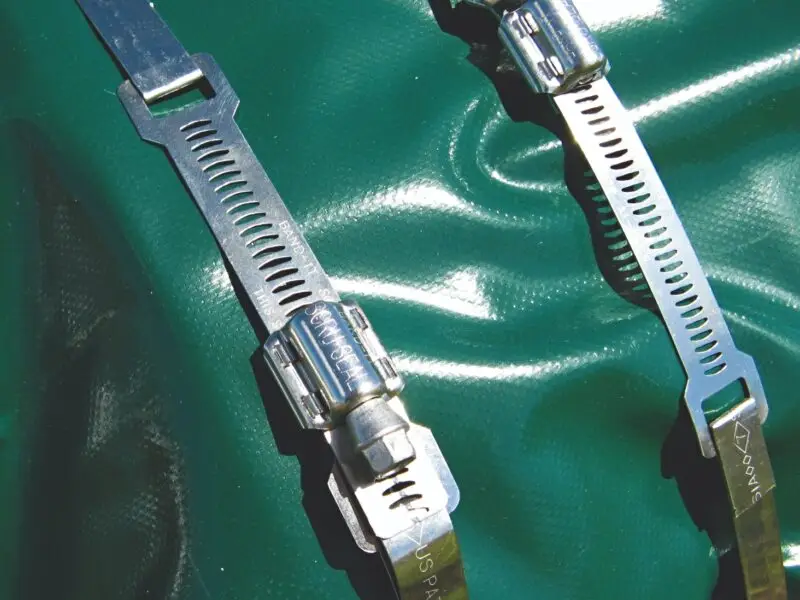 GP-009-culvert-flume-clips-in-use