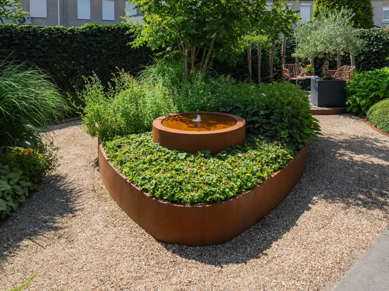 Curved Corten Retaining Wall