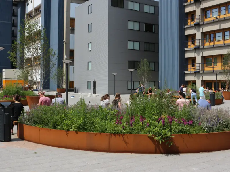 Retaining Wall Curved