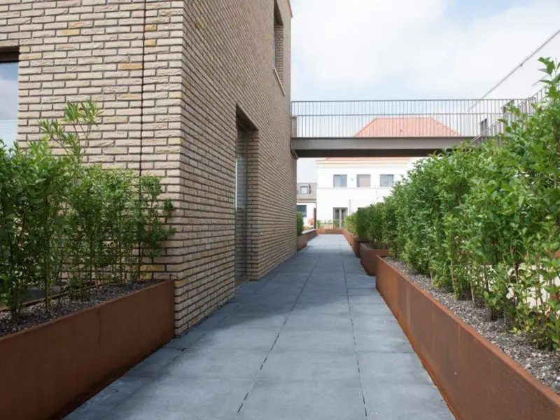 Retaining Wall Straight