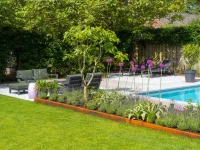 Set Top Edging